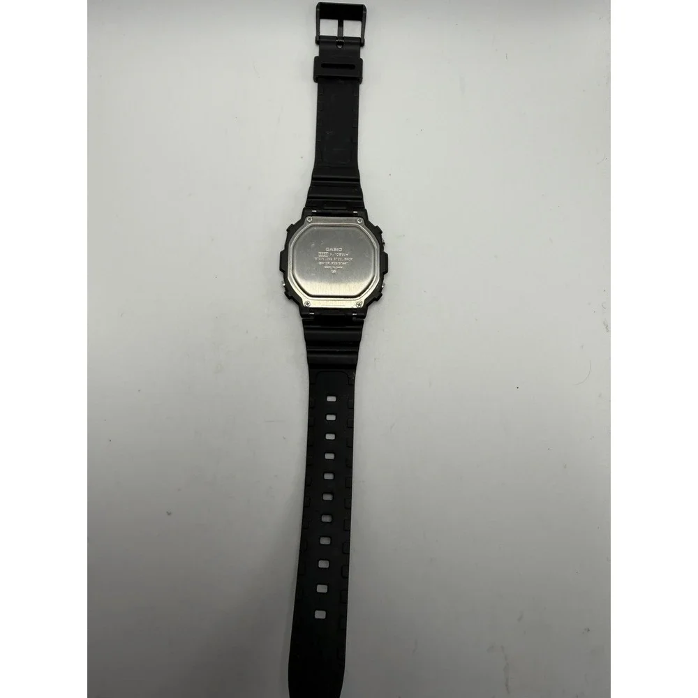 Casio F-108WH Mens Watch 39MM 8.5